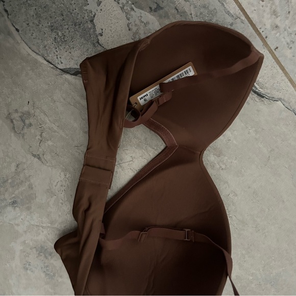 SKIMS Brown Bra - Picture 2 of 4